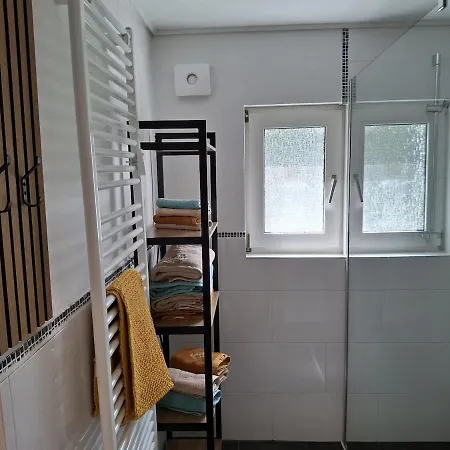 Sommer In Der Waldrand Mit Grossem Balkon 아파트 Bad Wünnenberg
